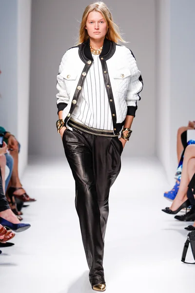 Look 2